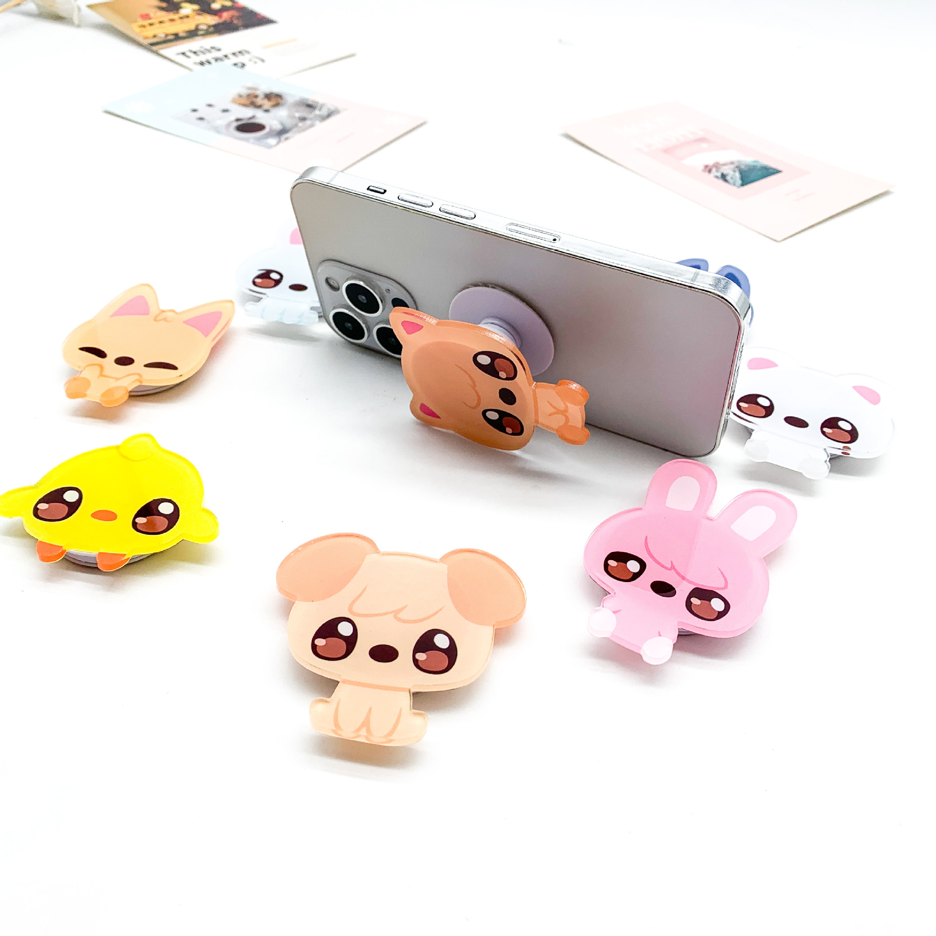 Stray Kids SKZOO Cartoon Wolfc - đánh giá và giá Phone Accessories For Kids