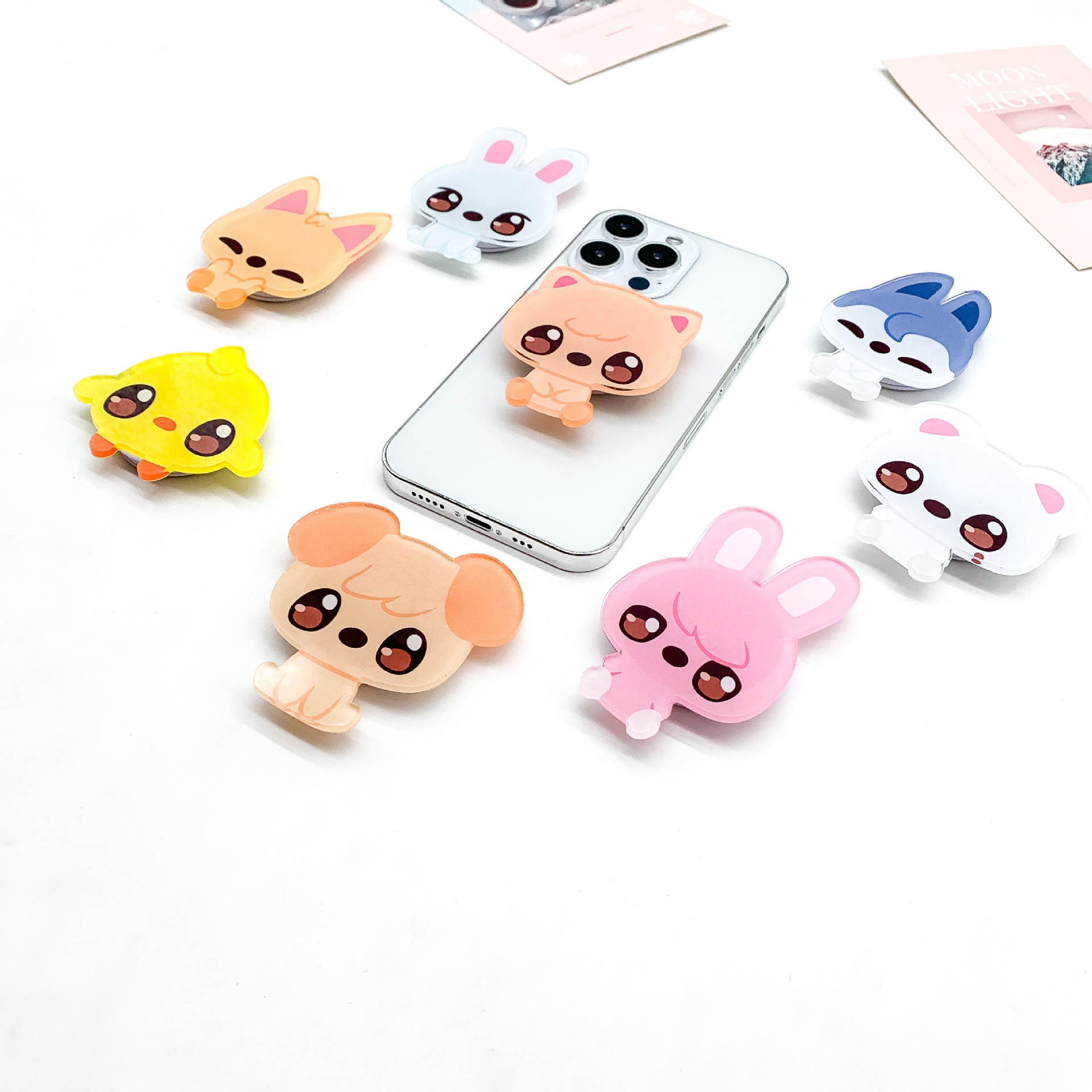 Stray Kids SKZOO Cartoon Wolfc - đánh giá và giá Phone Accessories For Kids
